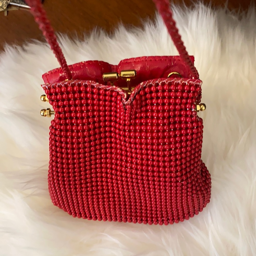 Red vintage chain meal beaded vintage bag